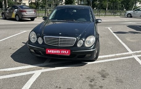 Mercedes-Benz E-Класс, 2002 год, 950 000 рублей, 1 фотография