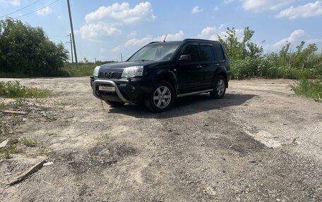 Nissan X-Trail, 2005 год, 900 000 рублей, 2 фотография