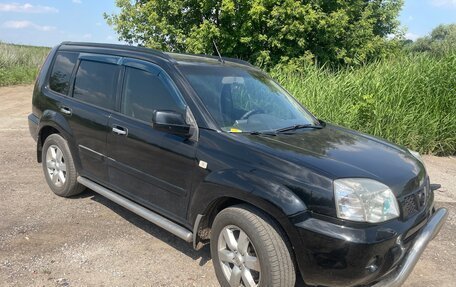 Nissan X-Trail, 2005 год, 900 000 рублей, 5 фотография