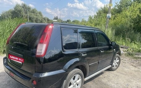 Nissan X-Trail, 2005 год, 900 000 рублей, 3 фотография