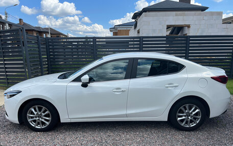 Mazda 3, 2018 год, 1 900 000 рублей, 4 фотография