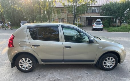 Renault Sandero I, 2011 год, 725 000 рублей, 8 фотография