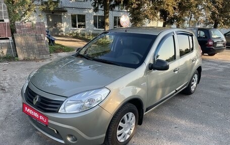 Renault Sandero I, 2011 год, 725 000 рублей, 3 фотография