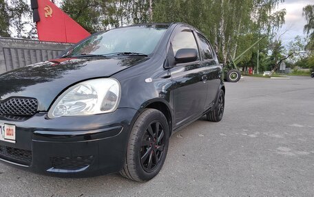 Toyota Vitz, 2004 год, 440 000 рублей, 2 фотография