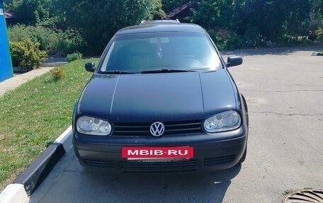 Volkswagen Golf IV, 2000 год, 375 000 рублей, 2 фотография