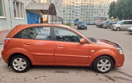 KIA Rio II, 2011 год, 675 000 рублей, 3 фотография