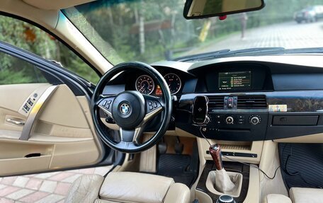 BMW 5 серия, 2003 год, 855 000 рублей, 16 фотография