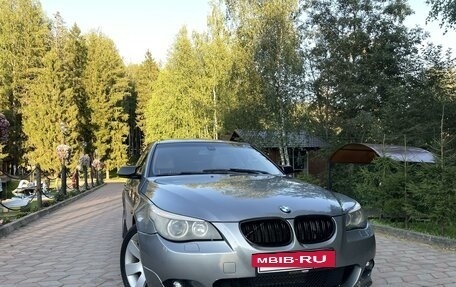 BMW 5 серия, 2003 год, 855 000 рублей, 3 фотография