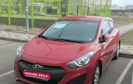 Hyundai i30 II рестайлинг, 2013 год, 980 000 рублей, 2 фотография