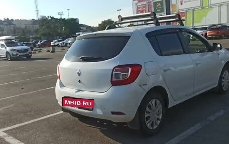 Renault Sandero II рестайлинг, 2015 год, 550 000 рублей, 3 фотография