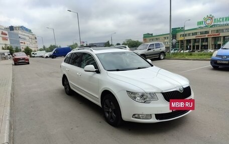 Skoda Superb III рестайлинг, 2011 год, 1 530 000 рублей, 6 фотография