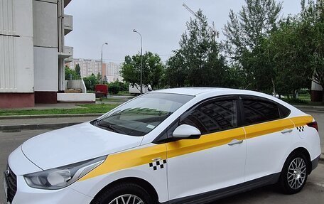 Hyundai Accent IV, 2018 год, 1 050 000 рублей, 5 фотография