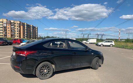 Hyundai Solaris II рестайлинг, 2017 год, 1 450 000 рублей, 2 фотография