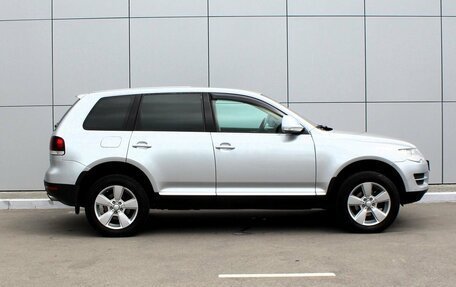 Volkswagen Touareg III, 2007 год, 1 220 000 рублей, 5 фотография