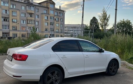 Volkswagen Jetta VI, 2015 год, 990 000 рублей, 3 фотография