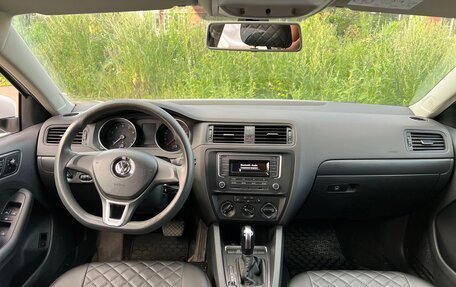 Volkswagen Jetta VI, 2015 год, 990 000 рублей, 6 фотография