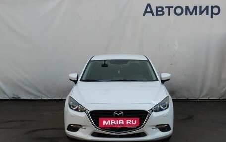 Mazda 3, 2018 год, 1 780 000 рублей, 2 фотография