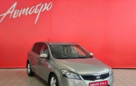 KIA cee'd I рестайлинг, 2010 год, 875 000 рублей, 7 фотография