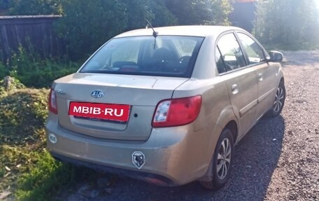 KIA Rio II, 2009 год, 350 000 рублей, 2 фотография