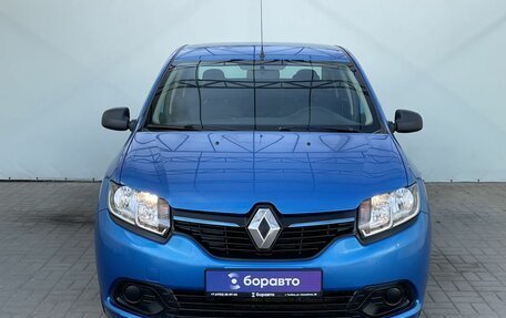 Renault Logan II, 2014 год, 900 000 рублей, 3 фотография