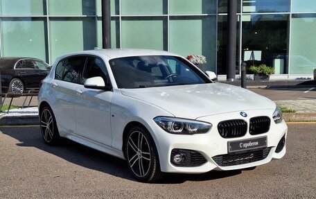 BMW 1 серия, 2019 год, 2 250 000 рублей, 3 фотография