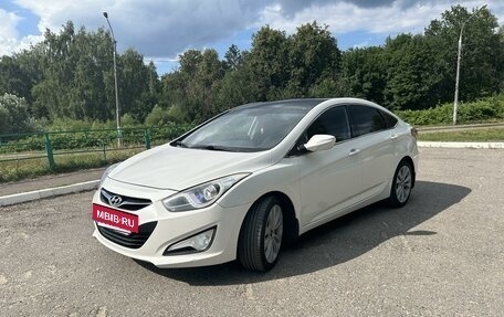 Hyundai i40 I рестайлинг, 2013 год, 1 300 000 рублей, 3 фотография