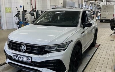 Volkswagen Tiguan II, 2021 год, 4 290 000 рублей, 1 фотография