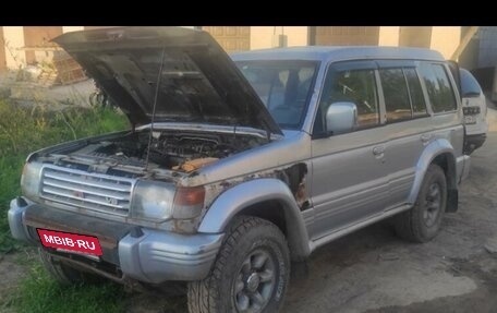 Mitsubishi Pajero III рестайлинг, 1996 год, 200 000 рублей, 1 фотография