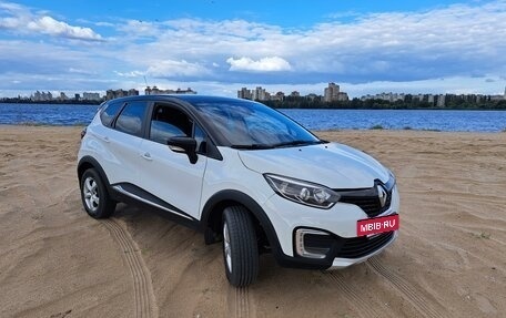 Renault Kaptur I рестайлинг, 2018 год, 1 499 000 рублей, 3 фотография