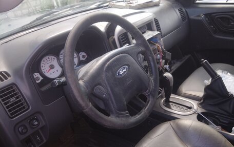 Ford Escape II, 2006 год, 640 000 рублей, 2 фотография