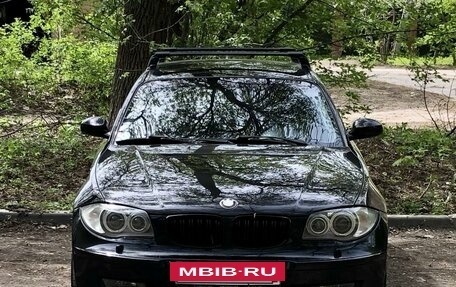 BMW 1 серия, 2007 год, 950 000 рублей, 9 фотография