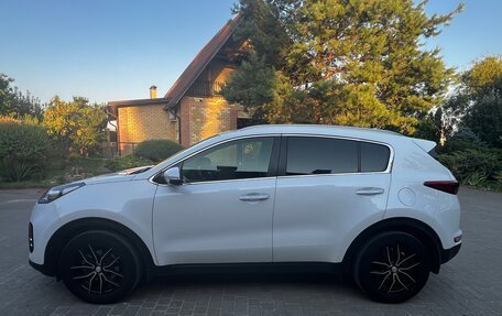 KIA Sportage IV рестайлинг, 2017 год, 2 200 000 рублей, 5 фотография