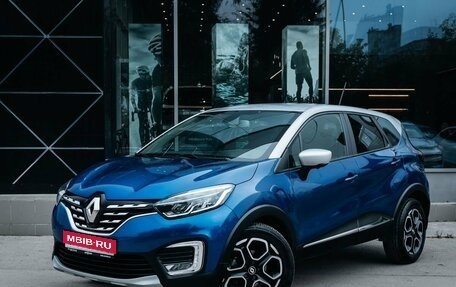 Renault Kaptur I рестайлинг, 2020 год, 1 800 000 рублей, 1 фотография