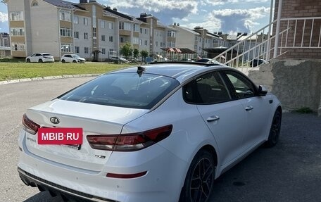 KIA Optima IV, 2018 год, 2 500 000 рублей, 3 фотография