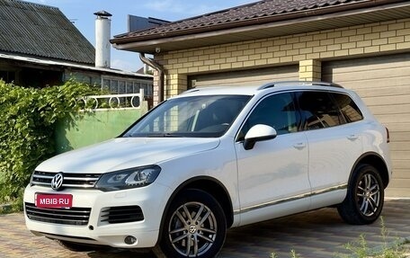 Volkswagen Touareg III, 2012 год, 2 149 000 рублей, 1 фотография