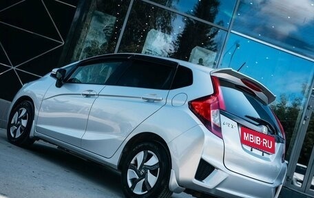 Honda Fit III, 2013 год, 1 100 000 рублей, 12 фотография