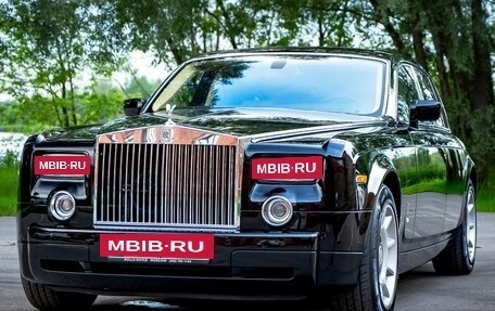 Rolls-Royce Phantom VII рестайлинг, 2003 год, 14 500 000 рублей, 3 фотография