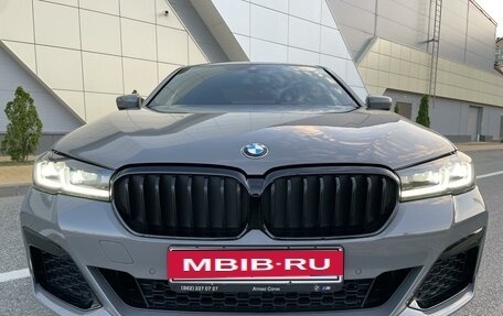 BMW 5 серия, 2021 год, 6 950 000 рублей, 4 фотография