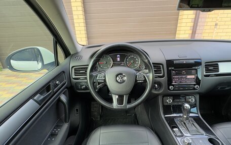 Volkswagen Touareg III, 2012 год, 2 149 000 рублей, 11 фотография