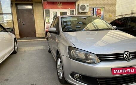 Volkswagen Polo VI (EU Market), 2013 год, 1 150 000 рублей, 3 фотография