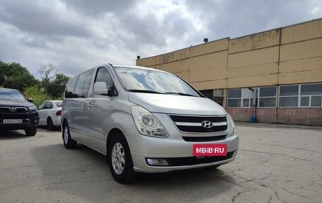 Hyundai Grand Starex Grand Starex I рестайлинг 2, 2010 год, 1 540 000 рублей, 3 фотография