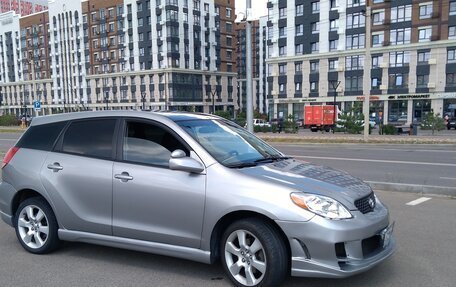 Toyota Matrix, 2002 год, 799 999 рублей, 8 фотография