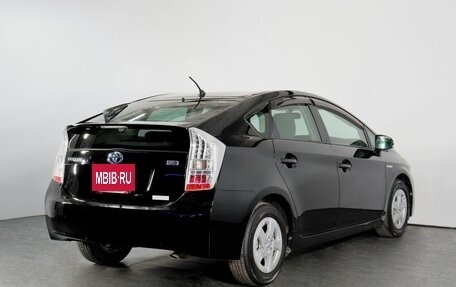 Toyota Prius, 2011 год, 1 448 000 рублей, 2 фотография