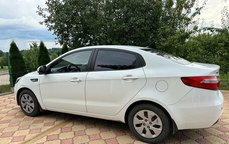 KIA Rio III рестайлинг, 2014 год, 990 000 рублей, 3 фотография