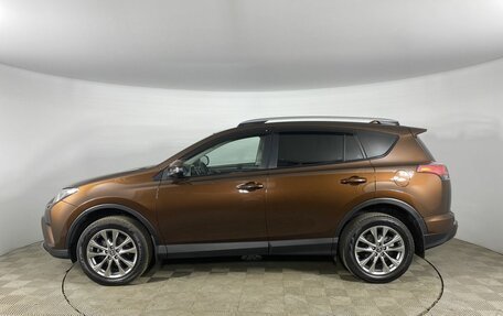 Toyota RAV4, 2018 год, 2 850 000 рублей, 8 фотография