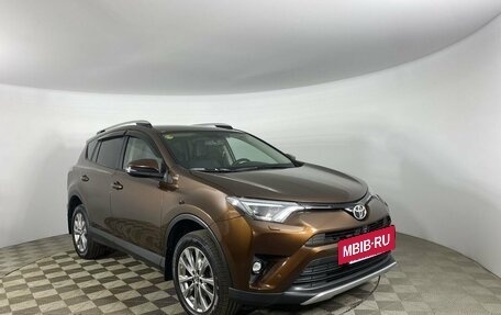 Toyota RAV4, 2018 год, 2 850 000 рублей, 3 фотография