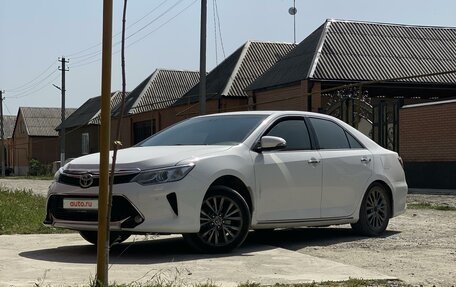 Toyota Camry, 2014 год, 1 930 000 рублей, 5 фотография