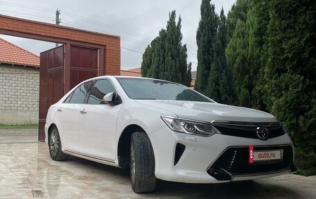 Toyota Camry, 2014 год, 1 930 000 рублей, 2 фотография