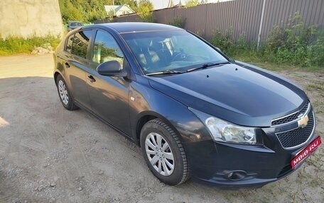 Chevrolet Cruze II, 2012 год, 999 000 рублей, 14 фотография