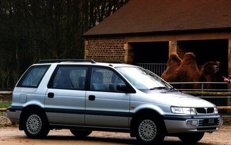 Mitsubishi Space Wagon III, 1993 год, 200 000 рублей, 1 фотография